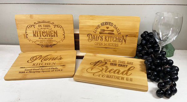Small Bamboo Wood Engraved Cutting Boards, Personalized Cutting Boards, Gifts Packaged for Mother's Day, Grandparent's Day, Father's Day