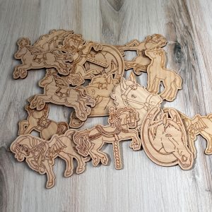 Coloring Horses, Wood horse cutouts designed to be colored with pencils, markers, crayons or paint.  Kid Craft, Horse Crazy Girl, Lot of 14!